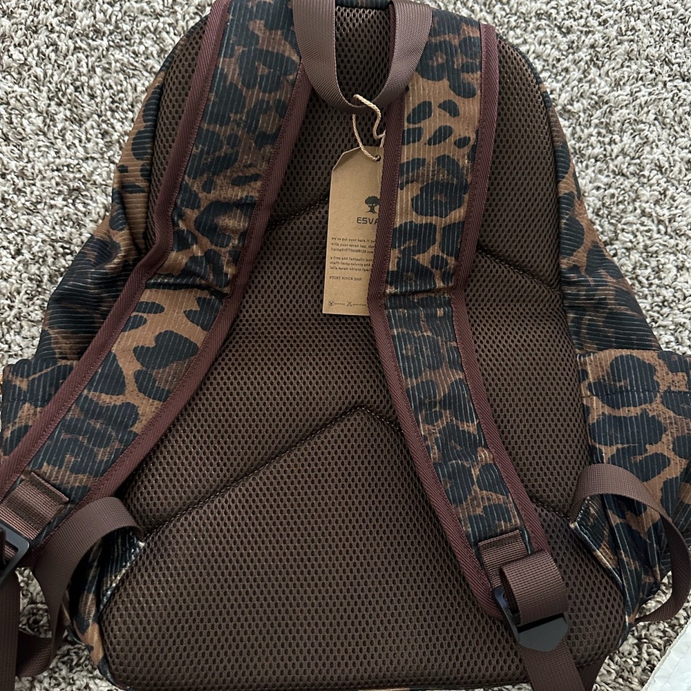 Leopard print backpack - Picture 4 of 4